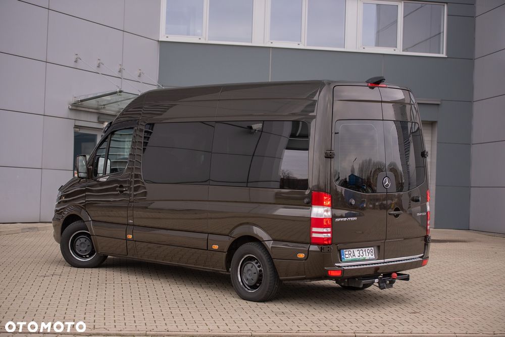 Mercedes-Benz Sprinter - 13