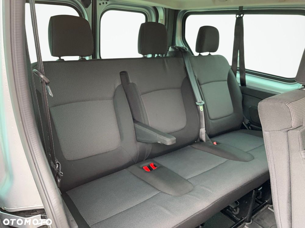 Renault Trafic - 11