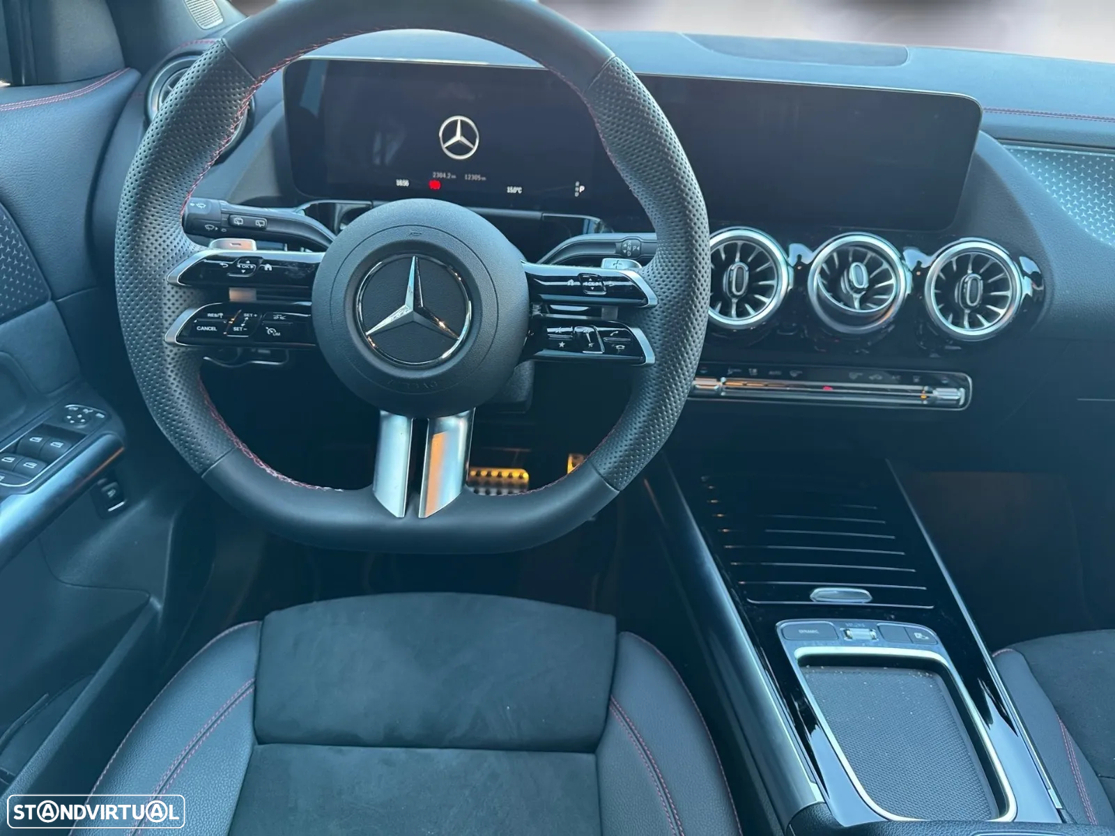 Mercedes-Benz EQA 250+ AMG Line - 28