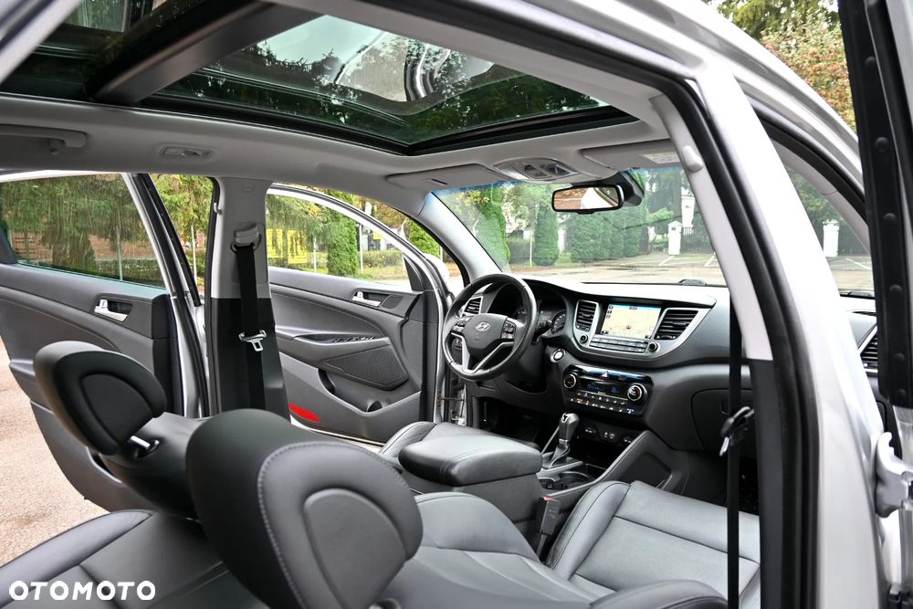 Hyundai Tucson blue 1.7 CRDi 2WD DCT Premium - 24