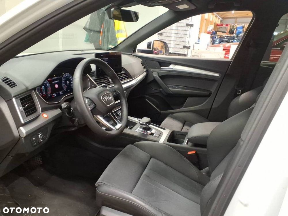 Audi Q5 Sportback - 5