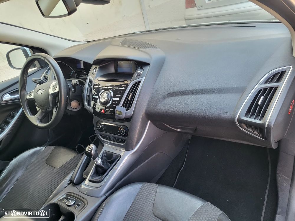 Ford Focus SW - 7