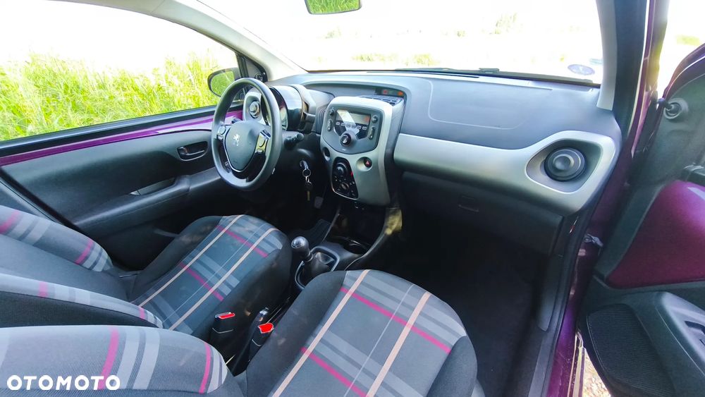 Peugeot 108 VTI 68 Style - 24
