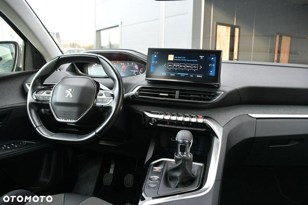 Peugeot 5008 1.5 BlueHDi Allure S&S - 20