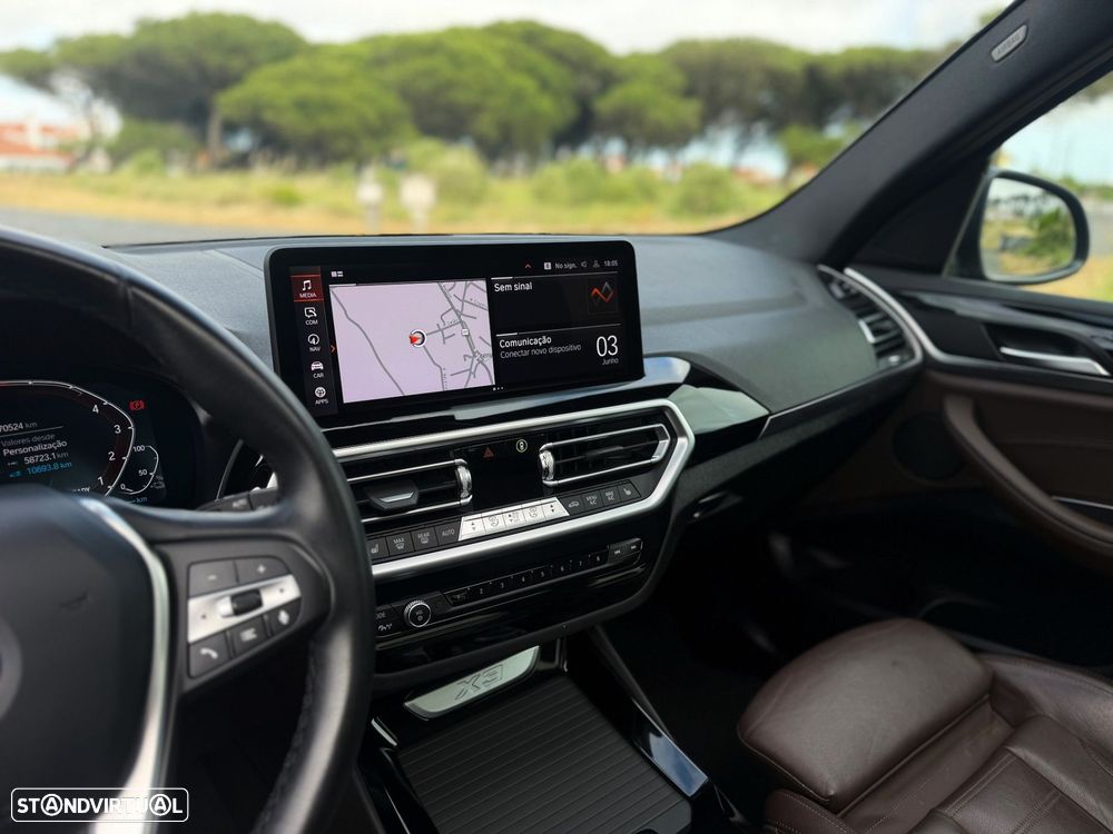 BMW X3 30 e xDrive Line Luxury - 29