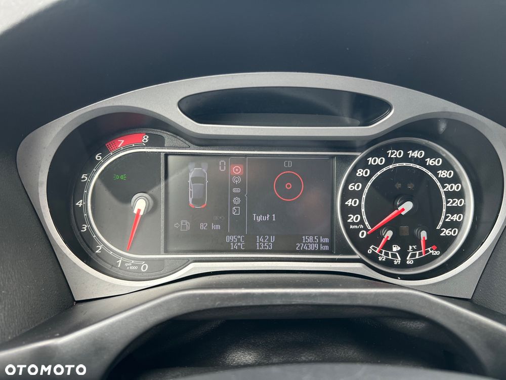 Ford Mondeo 2.5 Ghia - 18