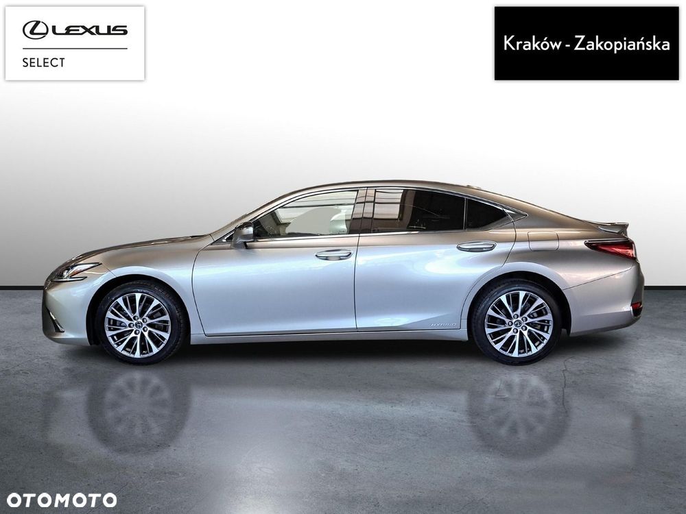 Lexus ES 300h Business Edition - 4