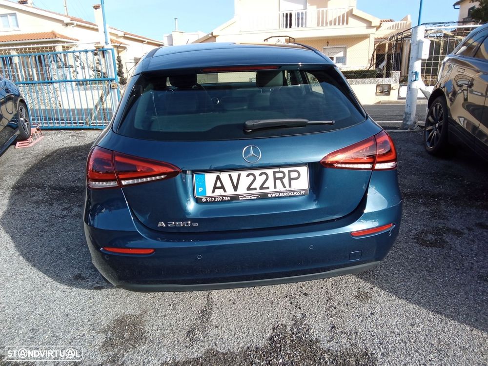 Mercedes-Benz A 250 e Style Plus - 8