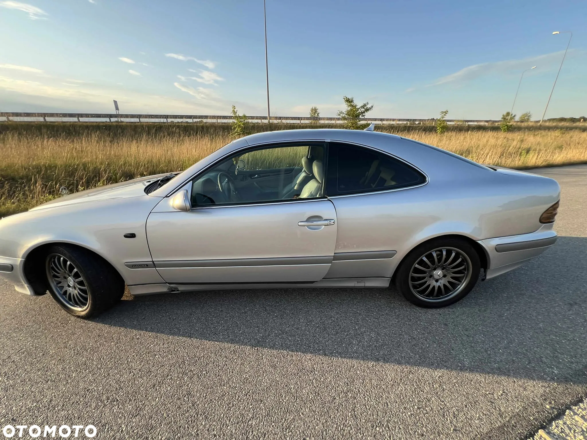 Mercedes-Benz CLK 320 - 6
