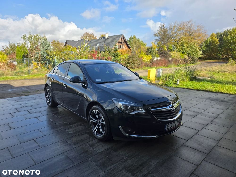 Opel Insignia - 1