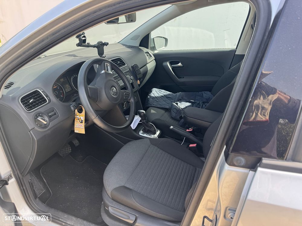 VW Polo 1.2 TSi Confortline DSG - 8