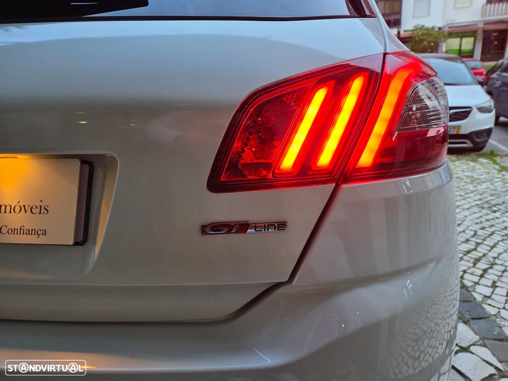 Peugeot 308 PureTech 130 EAT6 Stop & Start GT-Line Edition - 53