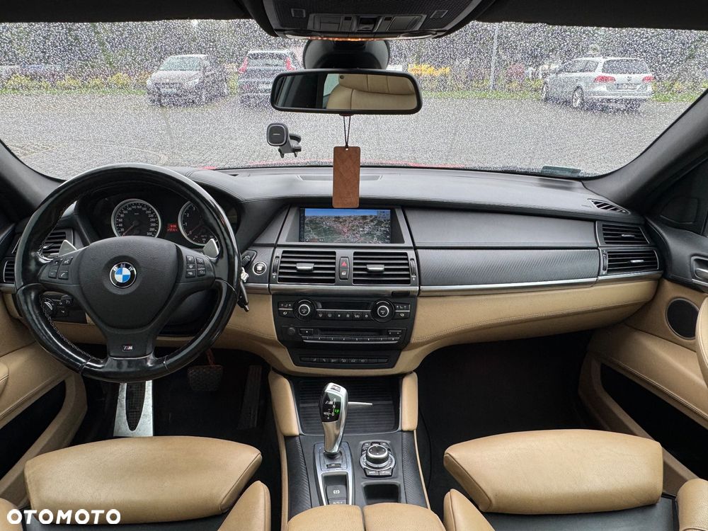 BMW X6M - 27