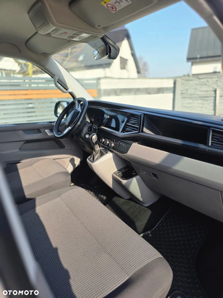 Volkswagen Transporter T6.1 - 16