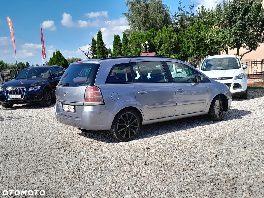 Opel Zafira - 4