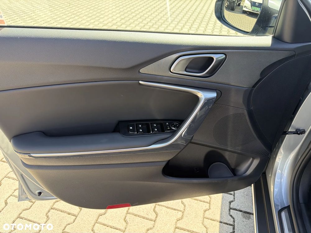 Kia XCeed 1.6 T-GDI L DCT - 14