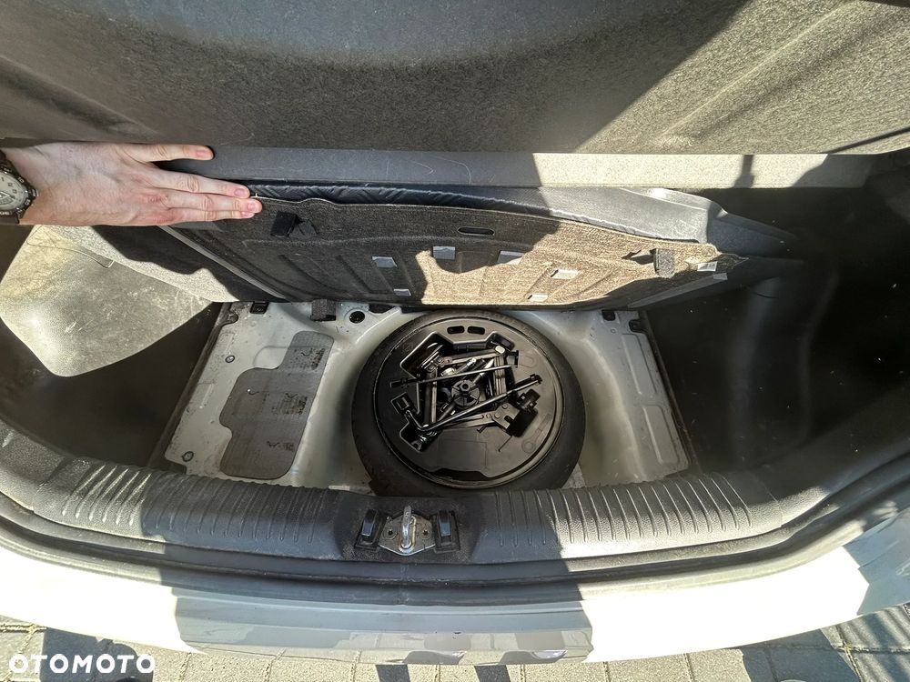 Kia Picanto 1.0 L - 10