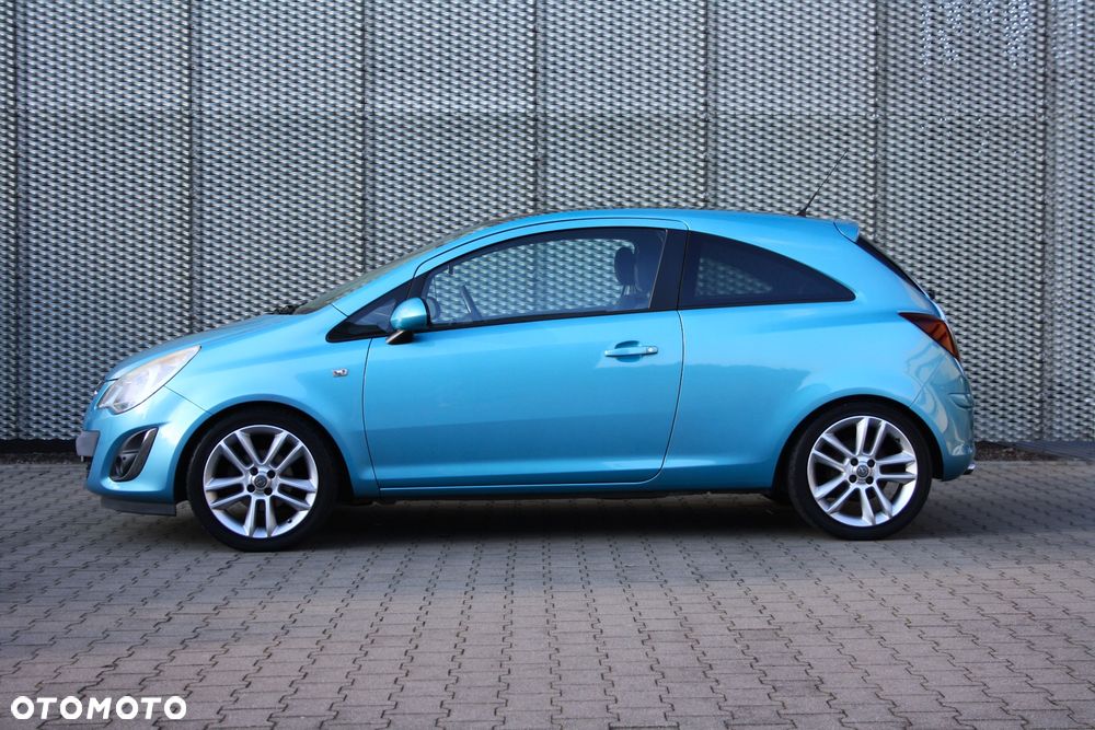 Opel Corsa 1.4 16V Color Edition - 2
