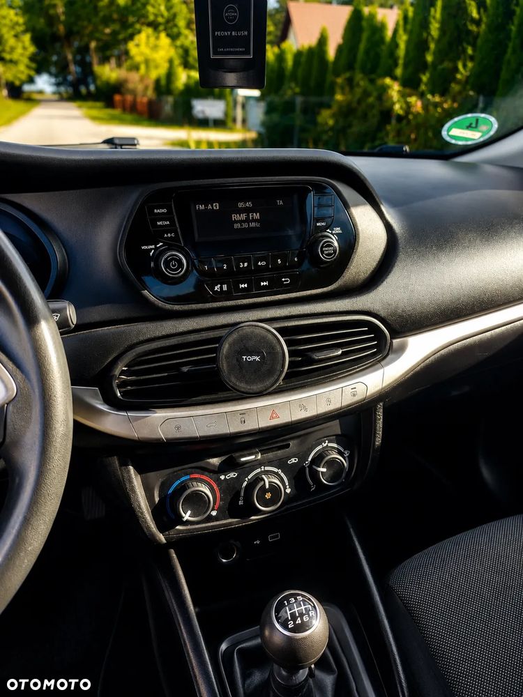 Fiat Tipo 1.4 16V - 8