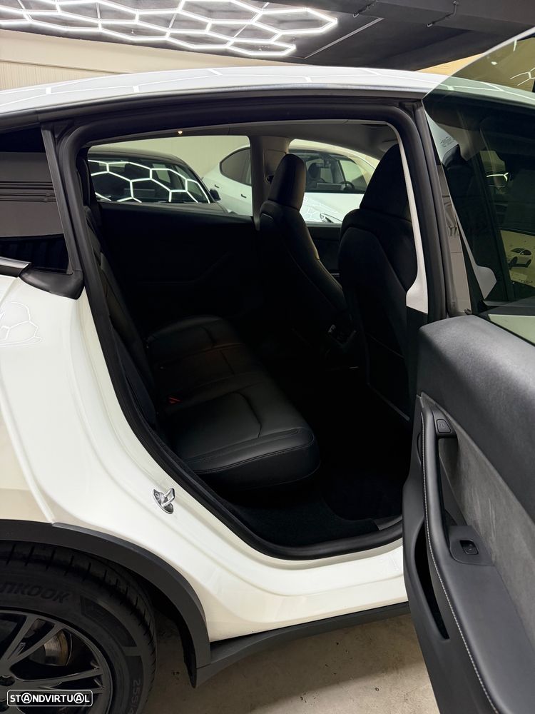Tesla Model Y Long Range RWD - 7