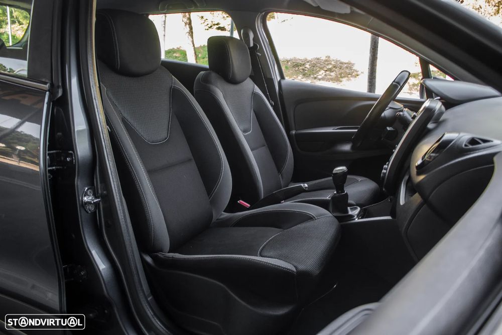 Renault Clio Sport Tourer 1.5 dCi Confort - 21