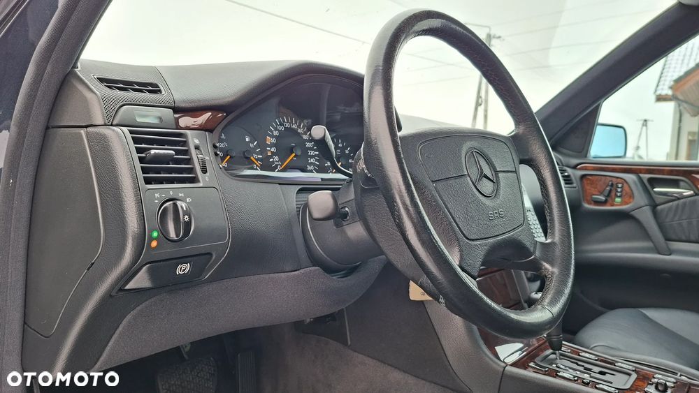 Mercedes-Benz Klasa E 430 Avantgarde - 3