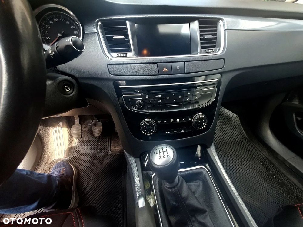 Peugeot 508 1.6 T Allure - 15