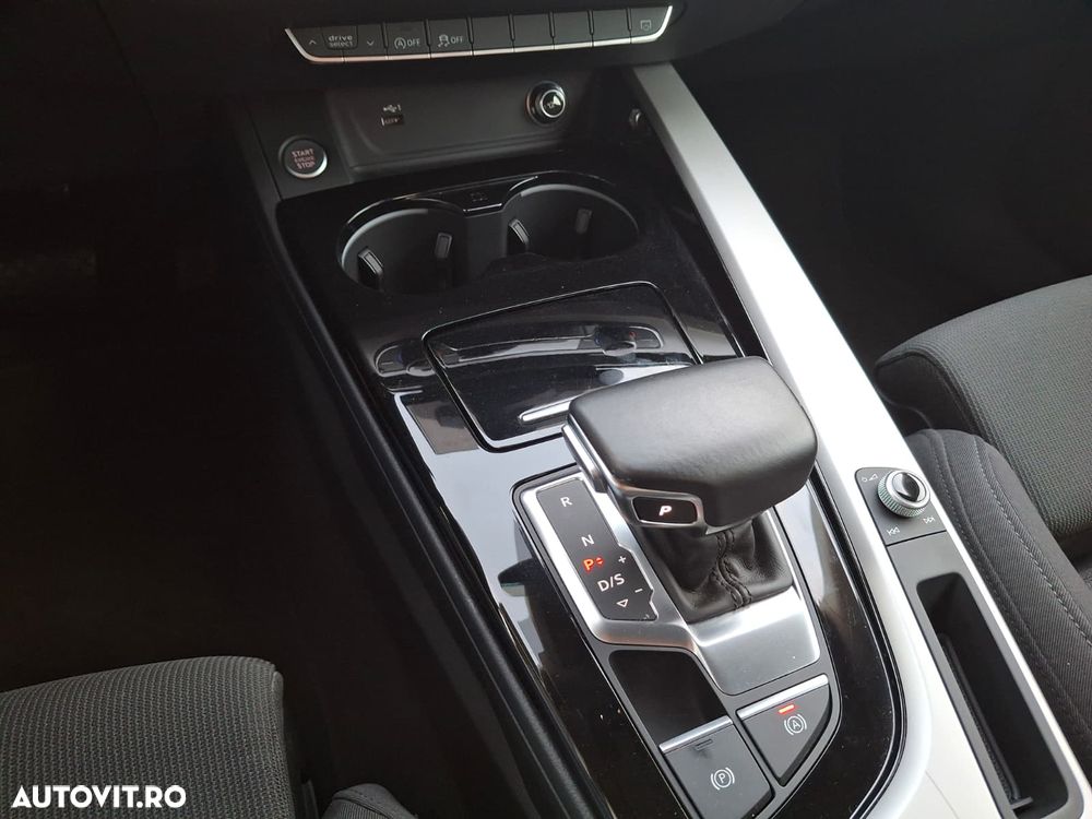 Audi A4 35 TFSI S tronic - 30