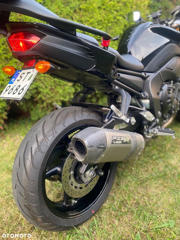 Yamaha FZ8 - 10