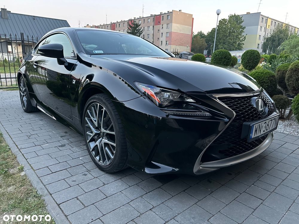 Lexus RC 200t / 300 F Sport - 24