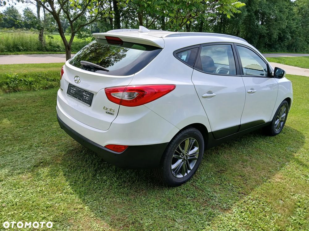 Hyundai ix35 1.7 CRDi 2WD blue Finale Gold - 7