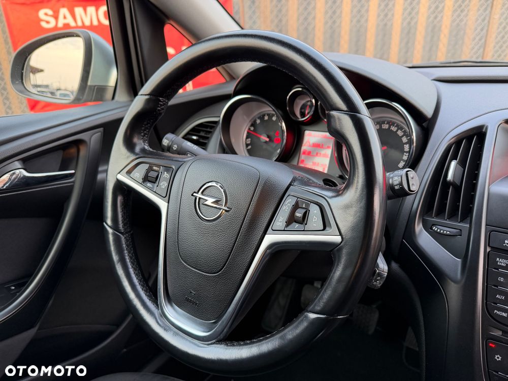 Opel Astra 1.4 Turbo - 15
