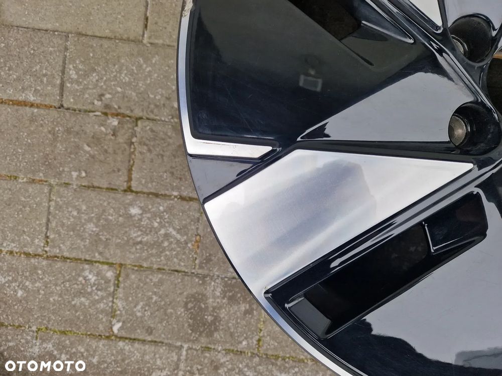 FELGA VOLVO XC40 II  7,5Jx19H2,  ET50,5,  5x108 - 5