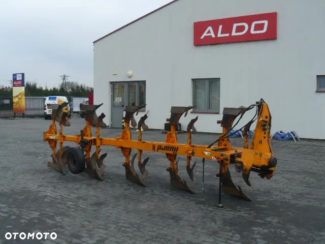 Kuhn , Huard QR65T , 5 skib , obrotowy .