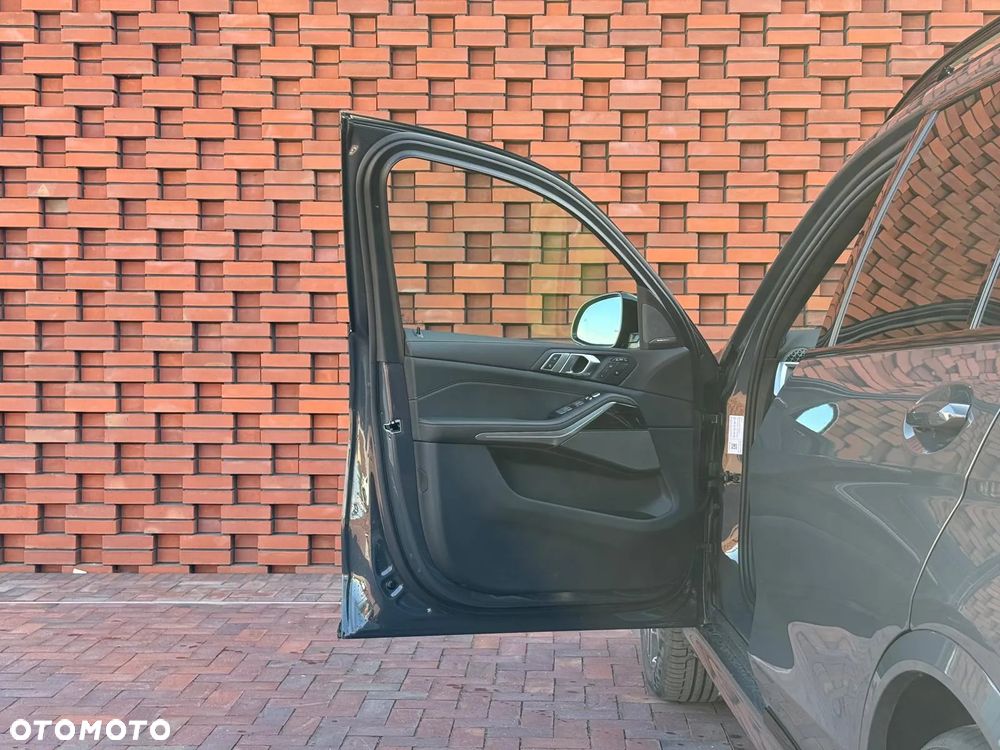 BMW X7 - 19