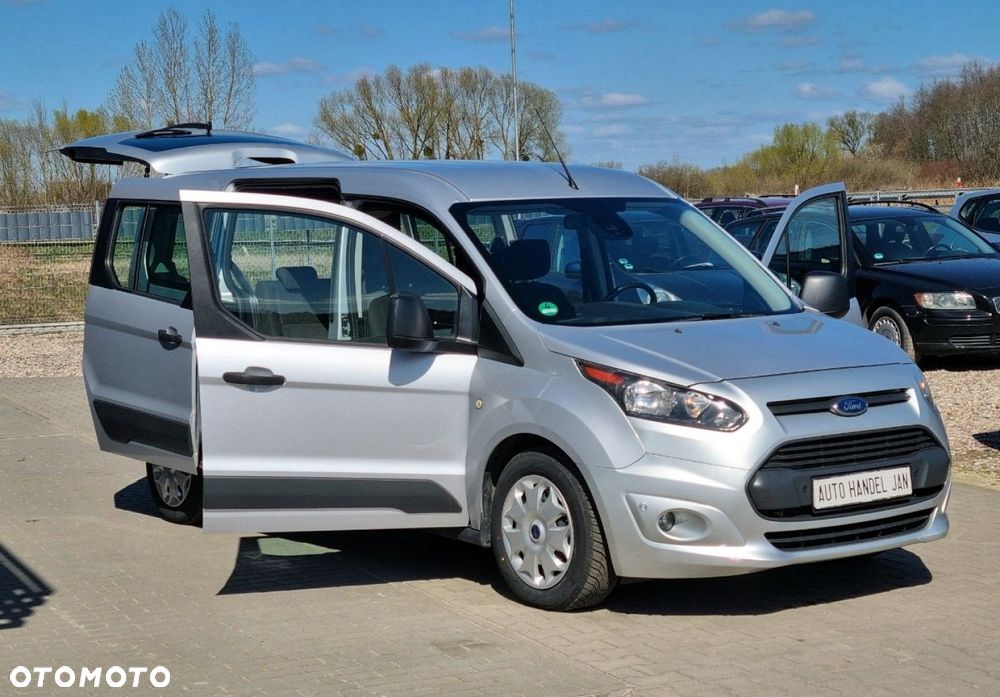 Ford Transit Connect - 16