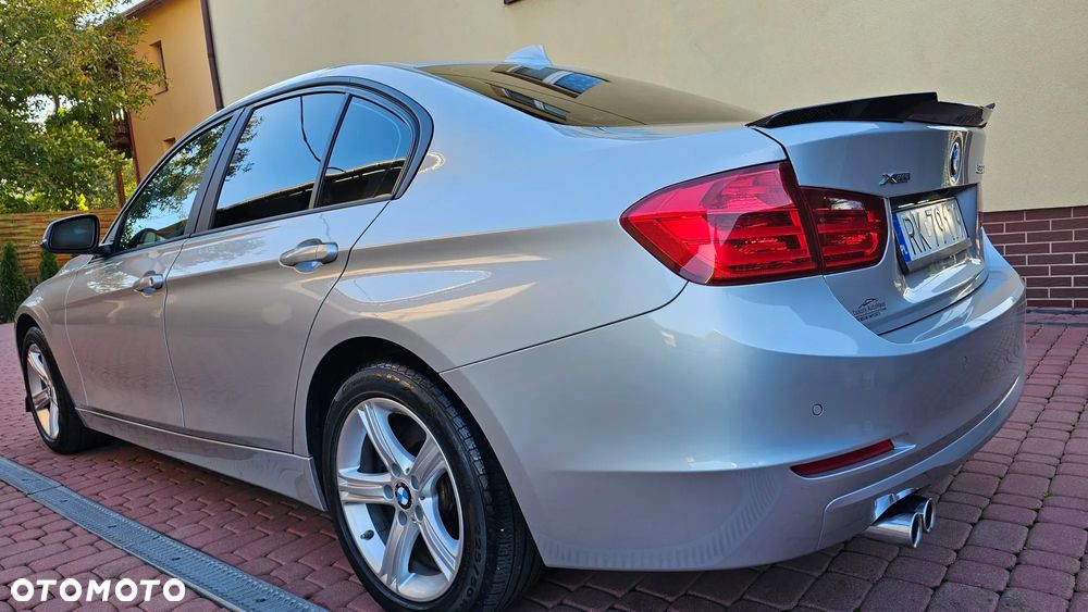 BMW Seria 3 328i xDrive Sport-Aut Sport Line - 6