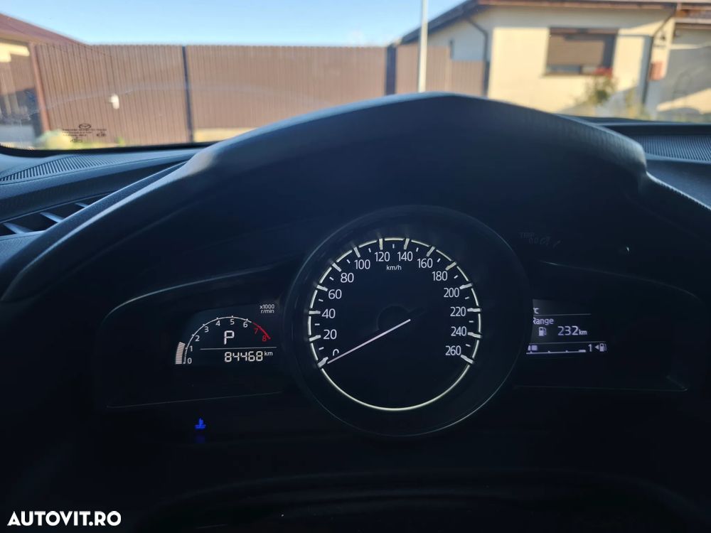 Mazda 3 G120 AT Attraction - 8