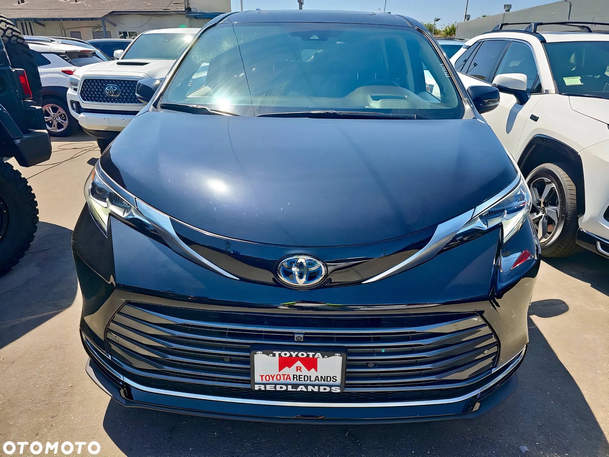 Toyota Sienna