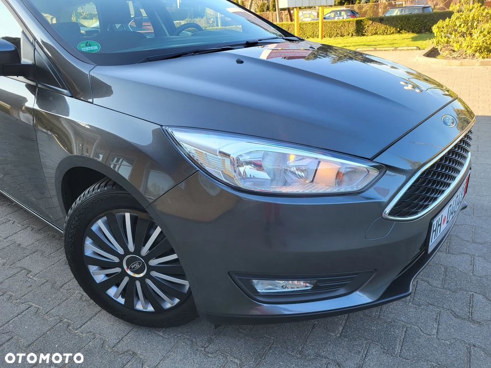 Ford Focus - 13