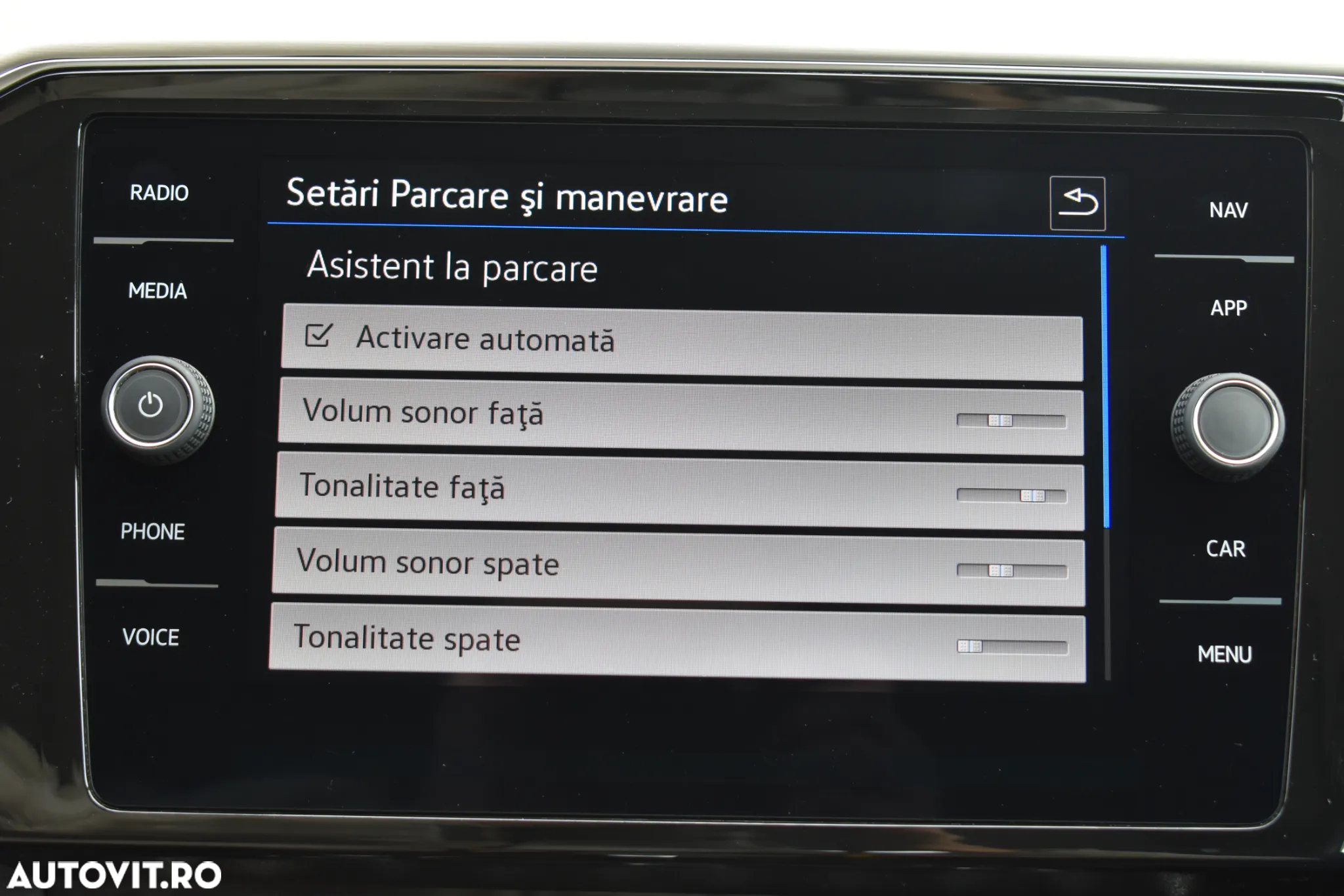 Volkswagen Passat 2.0 TDI SCR 4Mot DSG Highline - 25