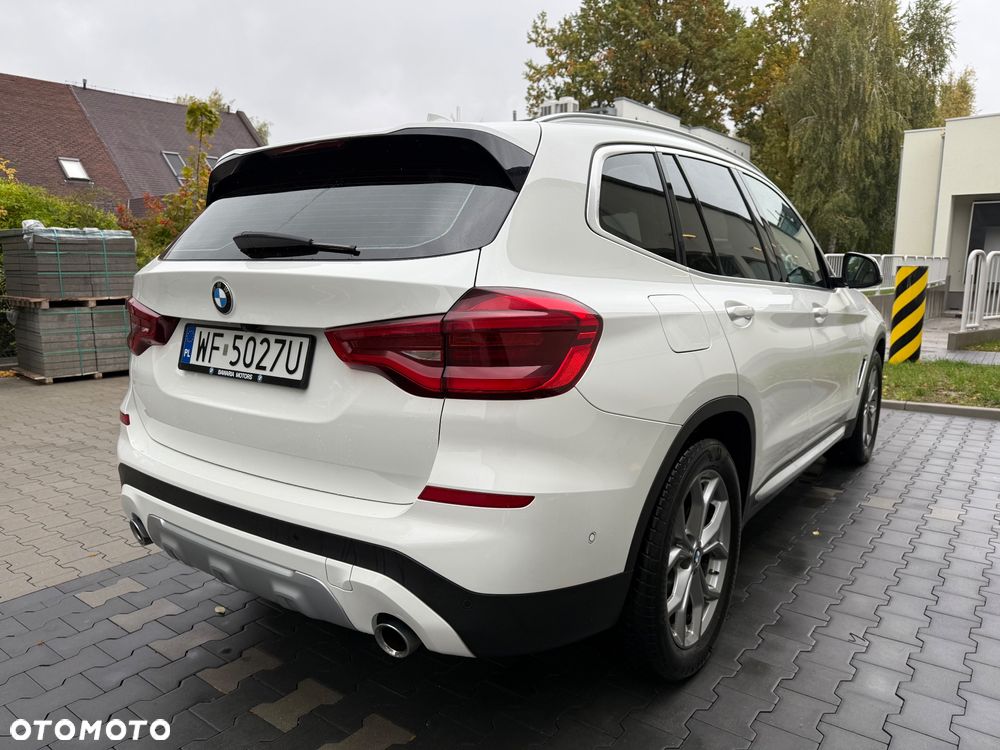 BMW X3 xDrive20d xLine - 13