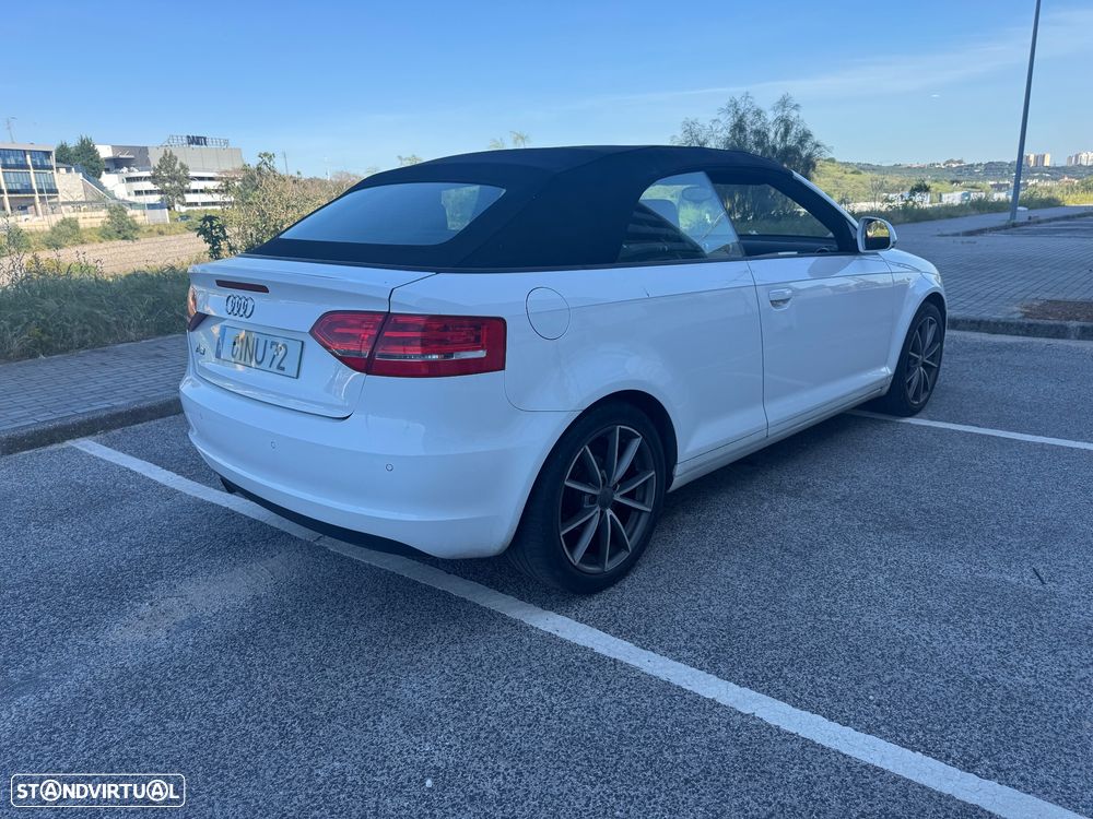 Audi A3 Cabrio 1.6 TDi DPF Attraction - 4