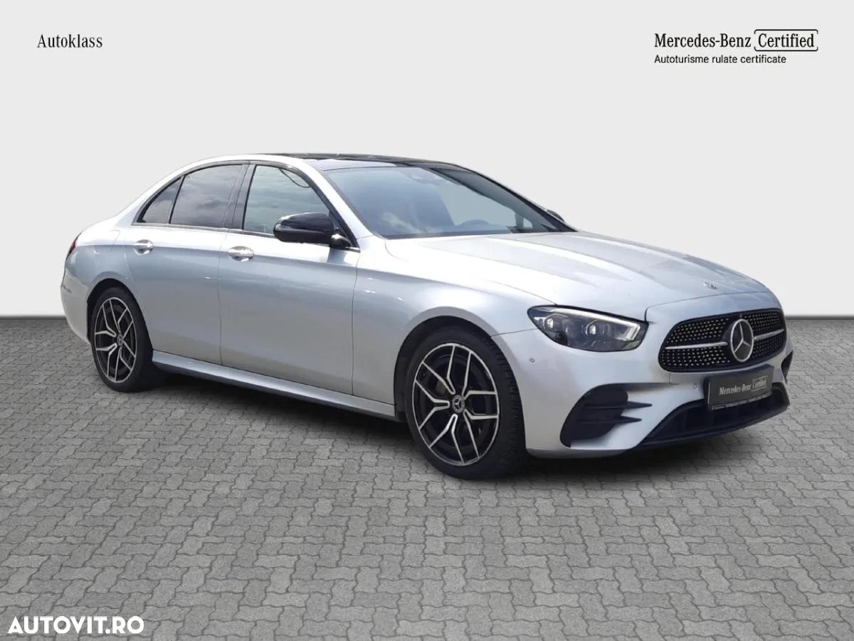 Mercedes-Benz E - 8