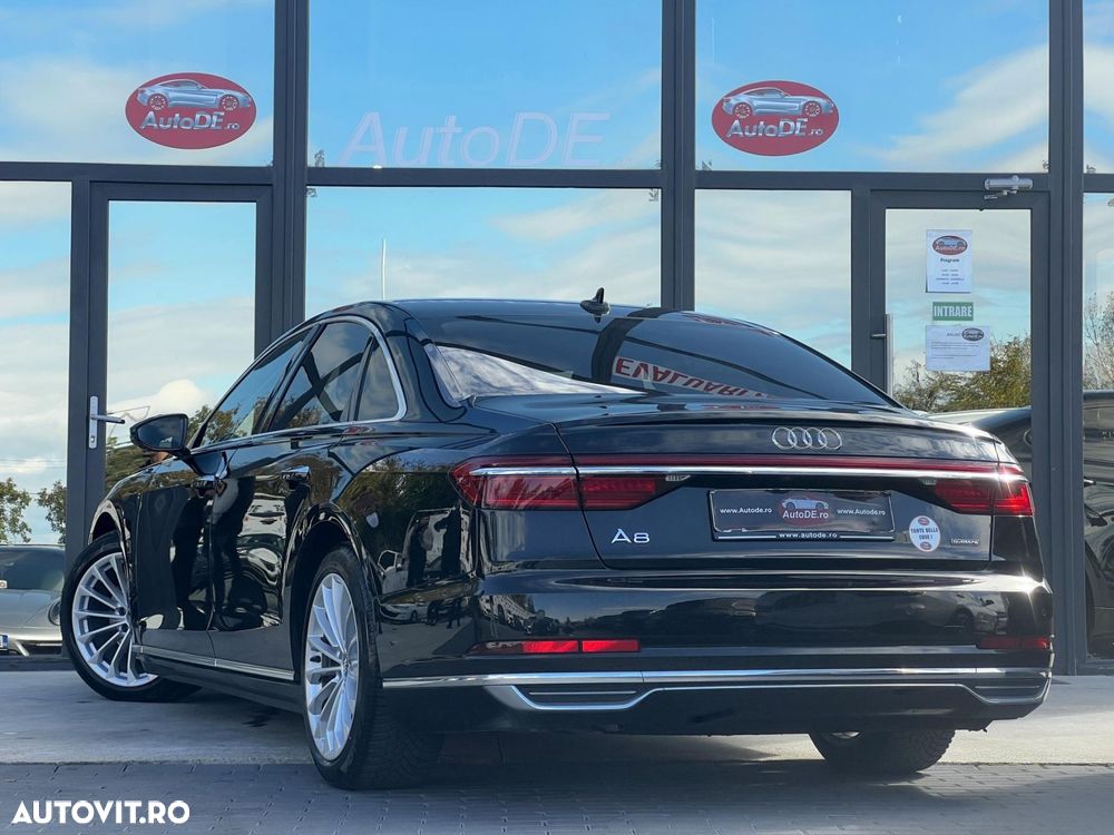 Audi A8 - 3