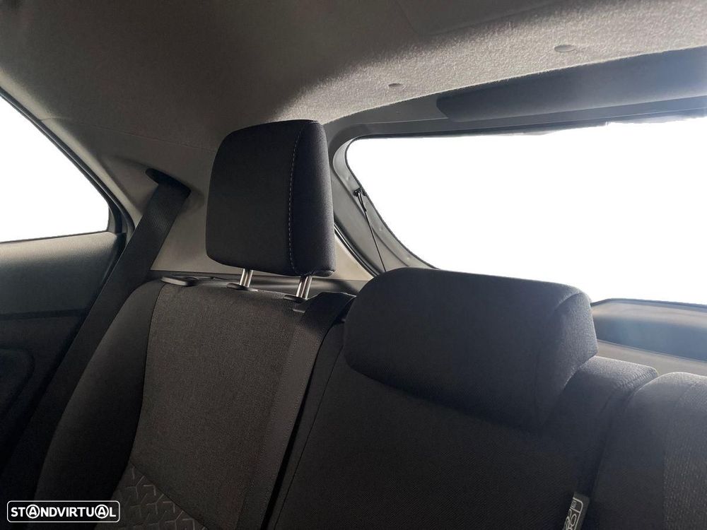 Toyota Yaris Cross 1.5 HDF Comfort Plus - 11