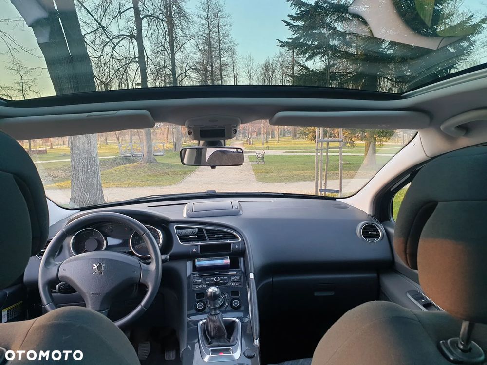 Peugeot 3008 1.6 HDi Active - 25