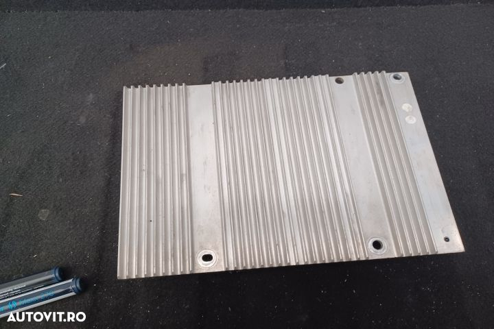 Amplificator audio 30679536 30679536 Volvo V50 1 [2003 - 2011] wagon - 4