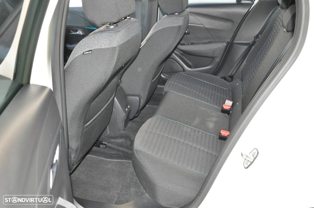Peugeot e-208 E-Style - 33