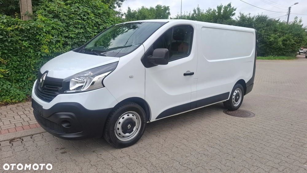 Renault Trafic - 2
